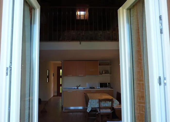 アパート Nina & Berto